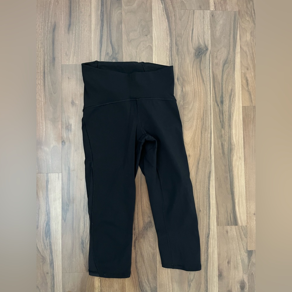 Lululemon cropped leggings